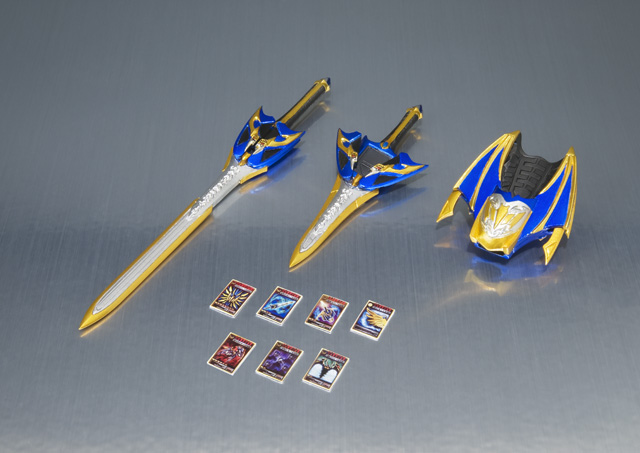 S.H.Figuarts 仮面ライダーナイトサバイブ | 商品一覧 | 魂ウェブ