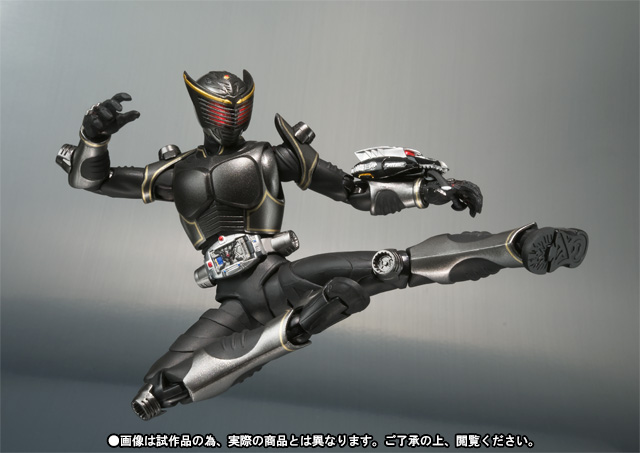 S.H.Figuarts 仮面ライダーリュウガ | 商品一覧 | 魂ウェブ