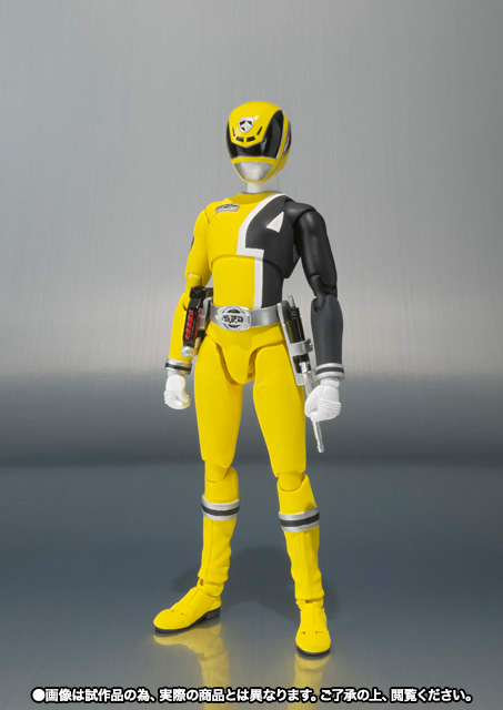 S.H.Figuartsデカレンジャーブルー　グリーン　ピンク　イエロー Amazon.co.jp: 特捜戦隊デカレンジャー S.H.Figuarts デカグリーン