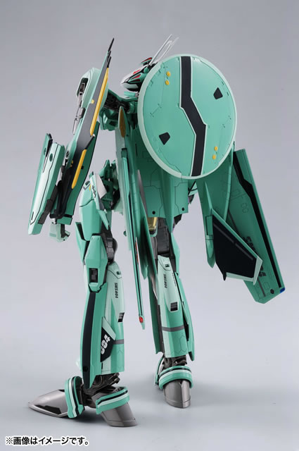 DX超合金 RVF-25 メサイアバルキリー（ルカ・アンジェローニ機