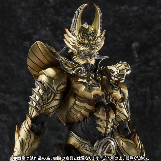 魔戒可動 黄金騎士 ガロ・翔 | 商品一覧 | 魂ウェブ
