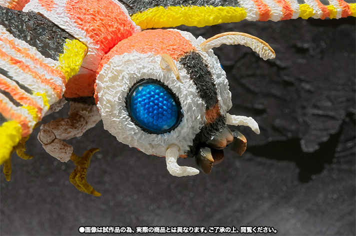 モスラ 成虫 MOTHRA バンダイ フィギュア Amazon.com: TAMASHII NATIONS Bandai S.H. MonsterArts Mothra Action