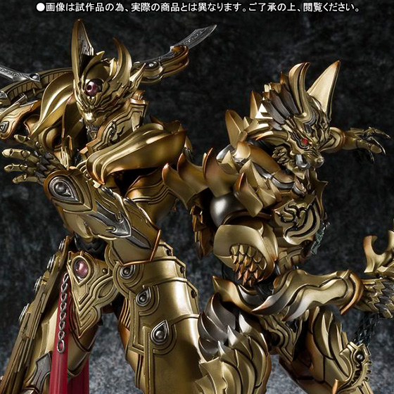 魔戒可動　ガロ　ゼン　ガイ　闇を照らす者　３体セット　牙狼 魔戒可動 炎刃騎士ゼン＆天弓騎士ガイ 金色（こんじき）Ver.セット