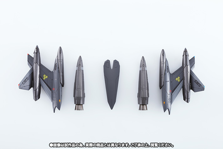 美品DX超合金YF-29デュランダルバルキリー（オズマ機）＆スーパーパーツセット DX超合金 YF-29 デュランダルバルキリー（オズマ機）用スーパーパーツ