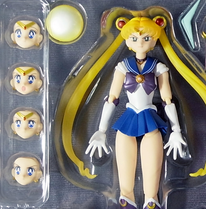 S.H.Figuarts にせセーラームーン | 商品一覧 | 魂ウェブ