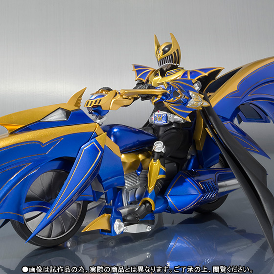 S.H.Figuarts 仮面ライダーナイトサバイブ＆ダークレイダーセット