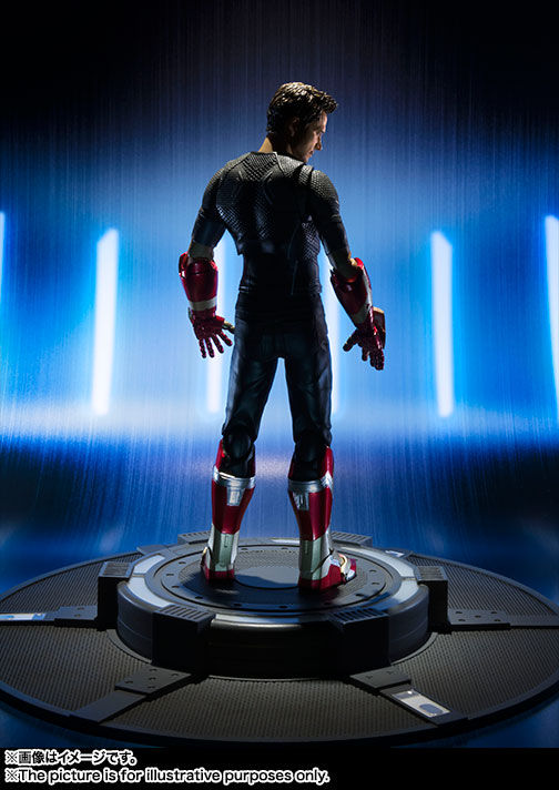 YH Ha トニー・スターク ナノコンバットスーツ 1/6 カスタムフィギュア S.H.Figuarts トニー・スターク | 商品一覧 | 魂ウェブ