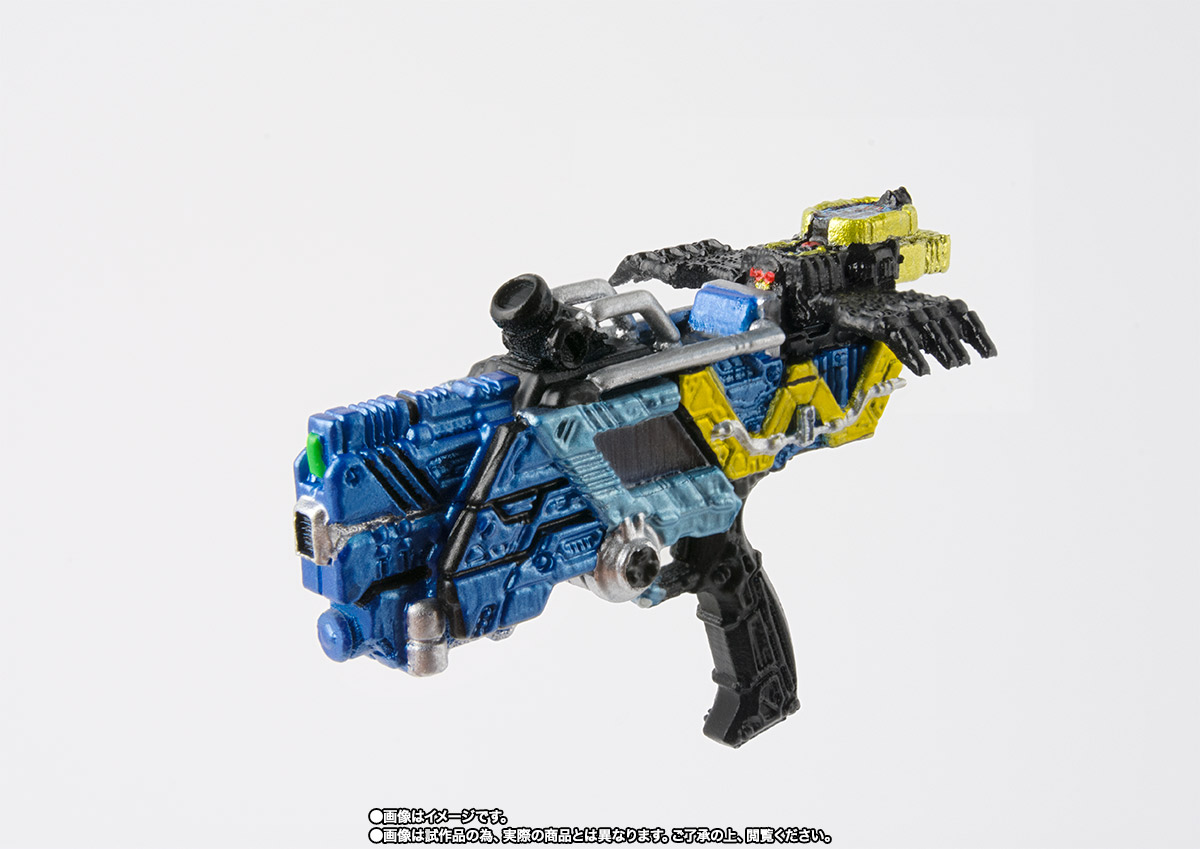 ■激レア　ミニ四駆　完成品　加工　アバンテ　仮面ライダーダブル　ルナ・トリガー風 item_0000012612_2hOkqIuD_08.jpg