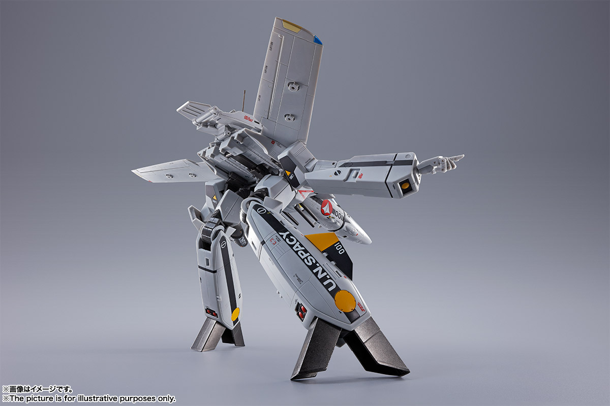 DX超合金 初回限定版VF-1Sバルキリー ロイ・フォッカースペシャル