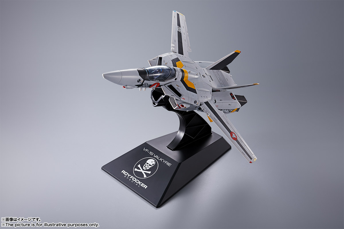 DX超合金 初回限定版VF-1Sバルキリー ロイ・フォッカースペシャル