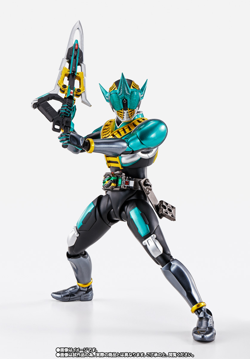 S.H.Figuarts（真骨彫製法） 仮面ライダーゼロノス アルタイルフォーム