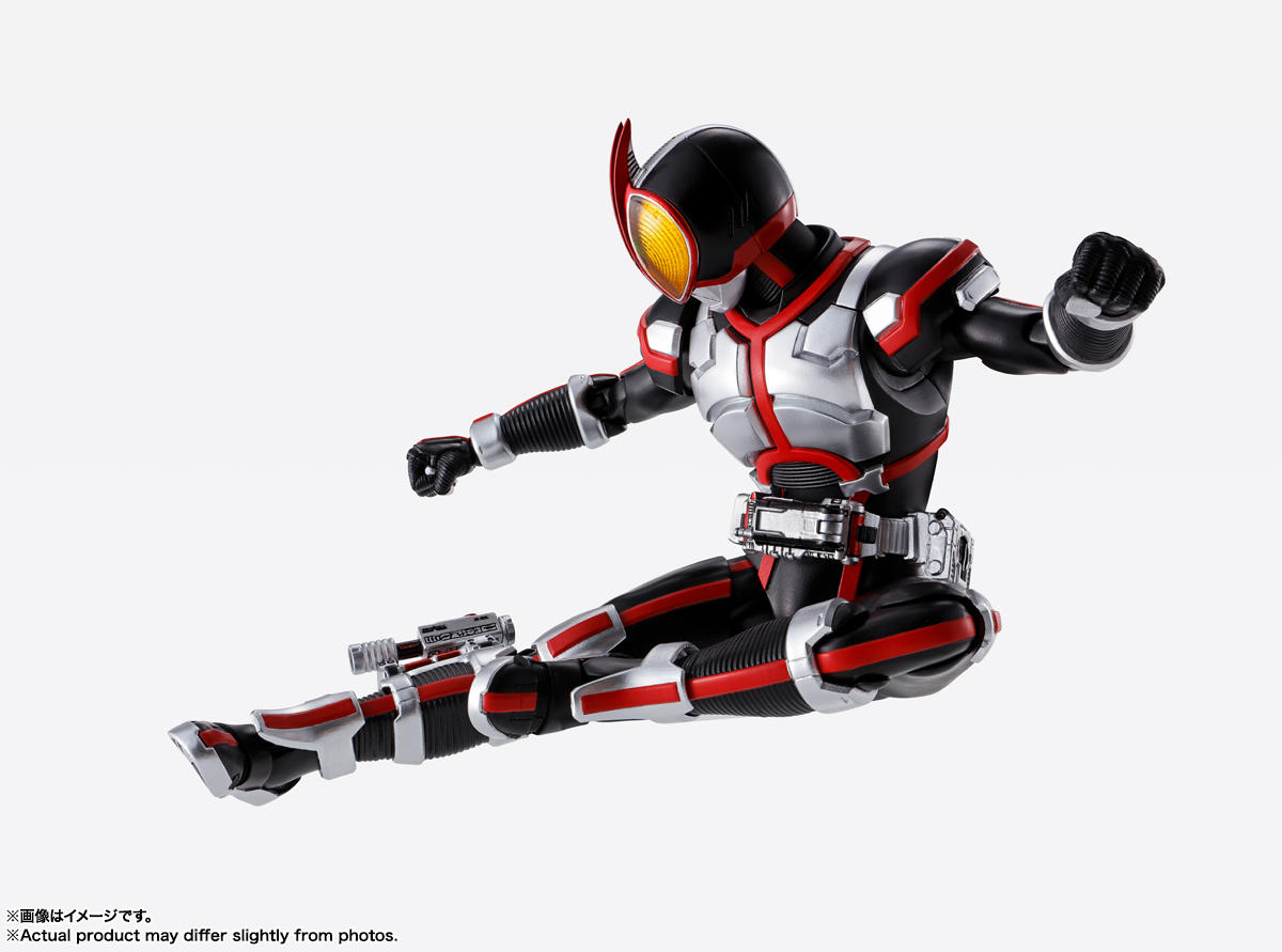 S.H.Figuarts（真骨彫製法） 仮面ライダーファイズ | 商品一覧 | 魂ウェブ