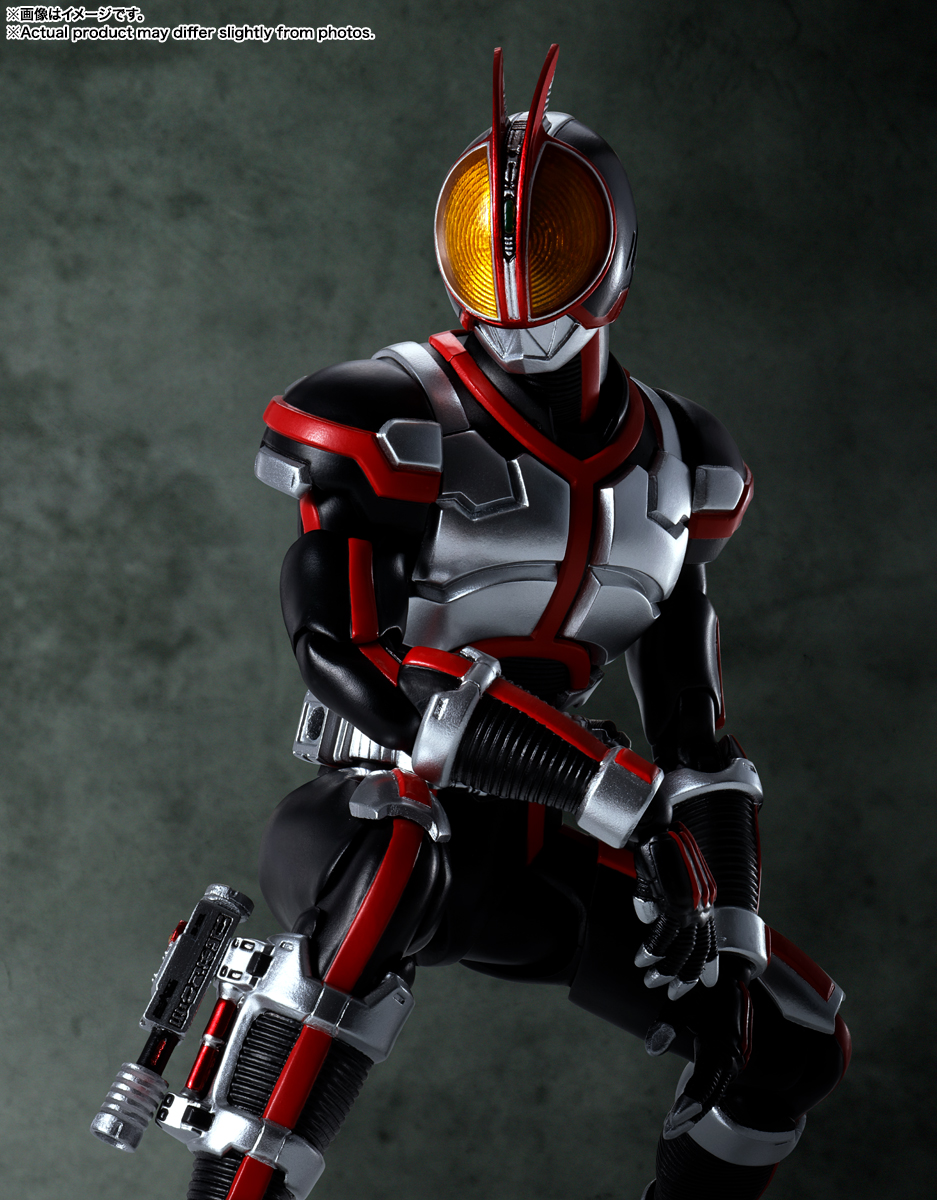 S.H.Figuarts（真骨彫製法） 仮面ライダーファイズ | 商品一覧 | 魂ウェブ