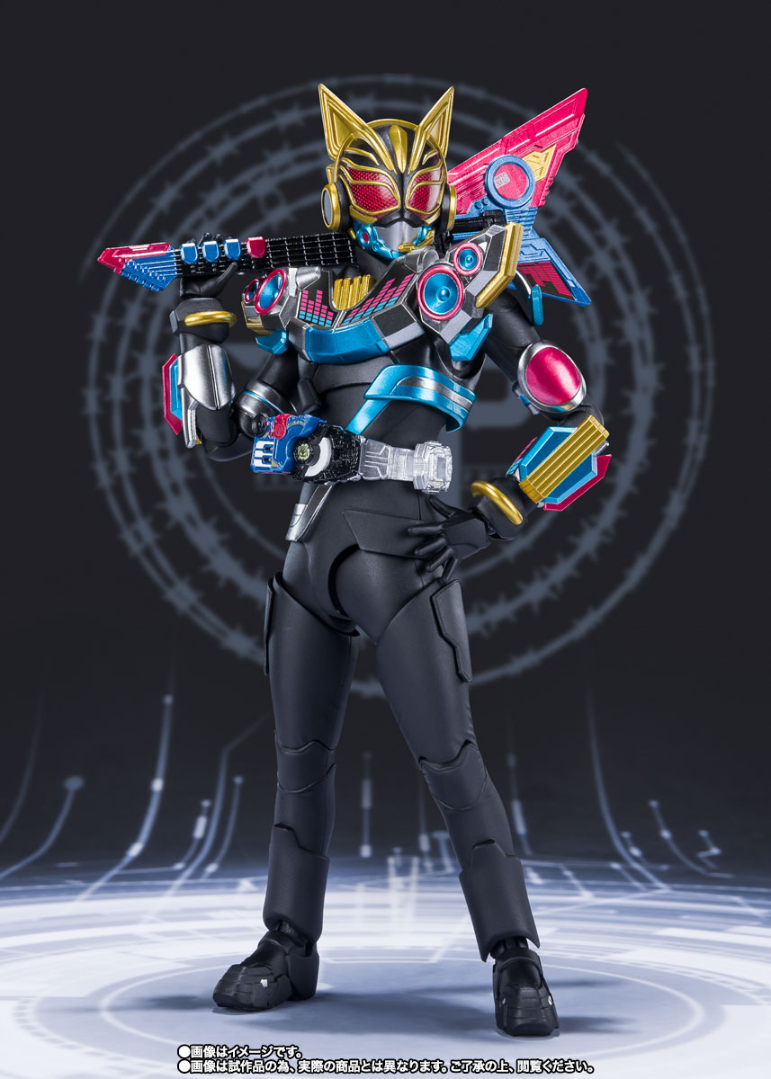 S.H.Figuarts 仮面ライダーナーゴ ビートフォーム | 商品一覧 | 魂ウェブ