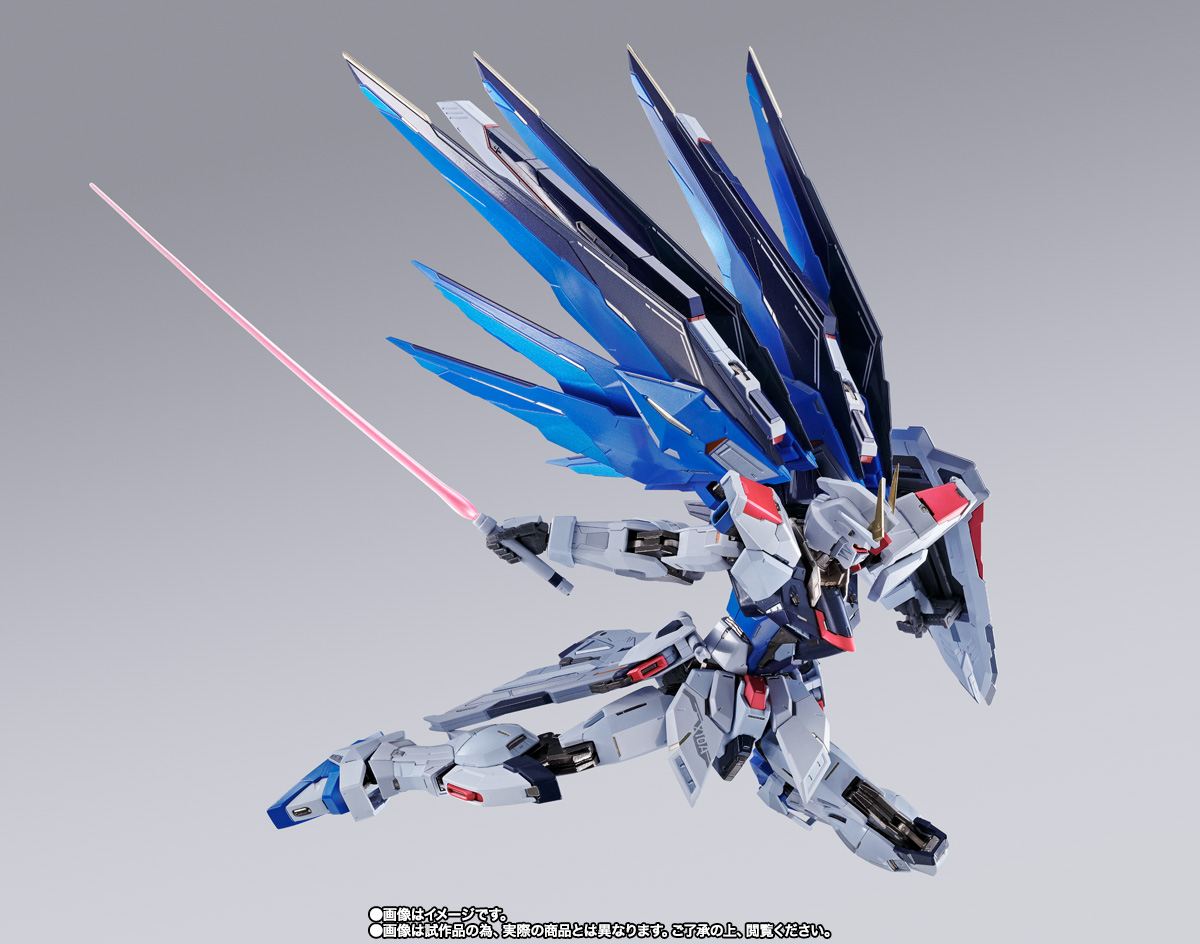 METAL BUILD フリーダムガンダム CONCEPT 2 SNOW SPARKLE Ver. | 商品