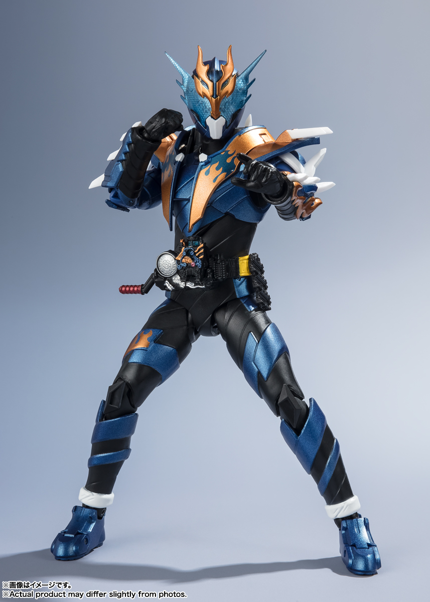 S.H.Figuarts 仮面ライダークローズ 平成ジェネレーションズ