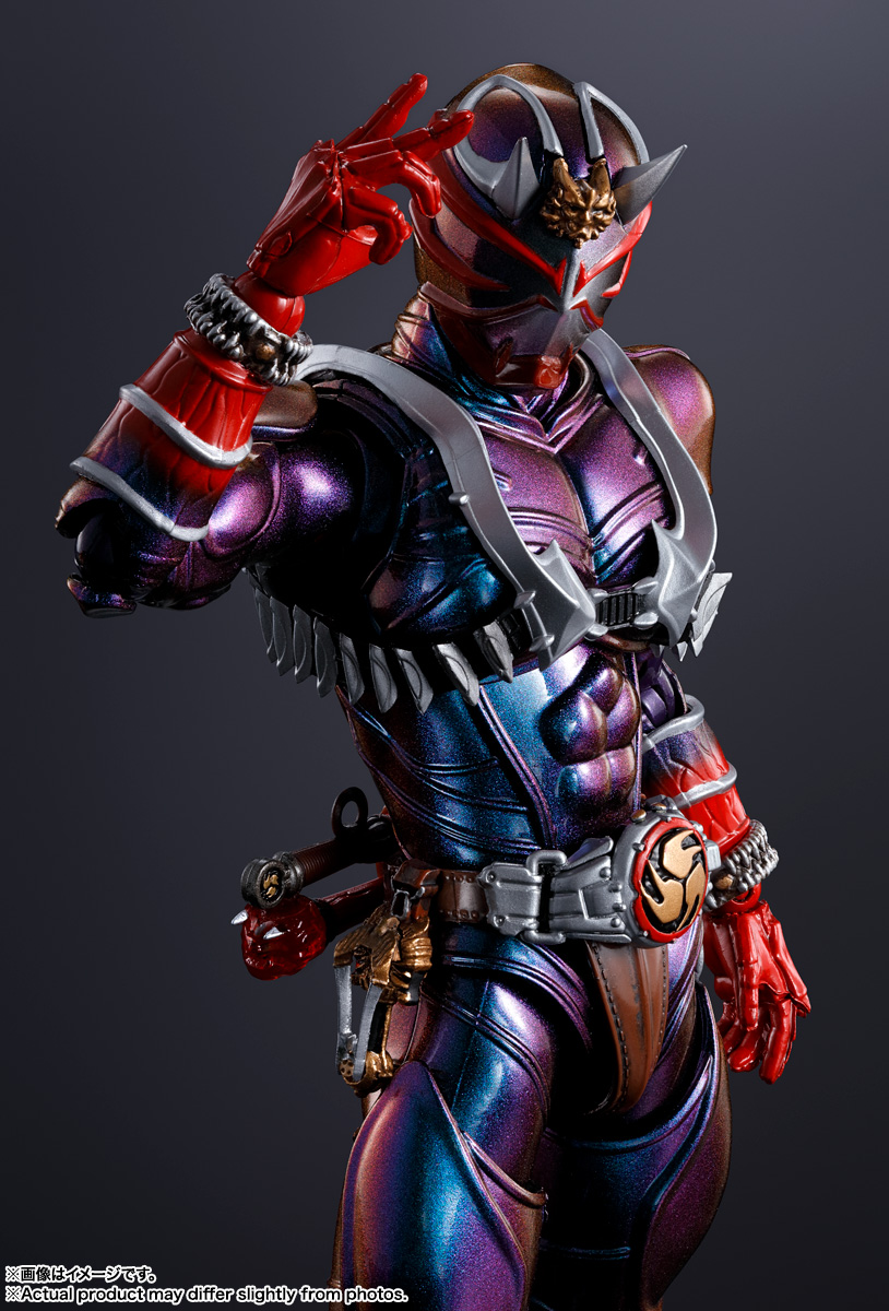 S.H.Figuarts(真骨彫製法) 仮面ライダー響鬼 真骨彫製法 10th Anniversary Ver.