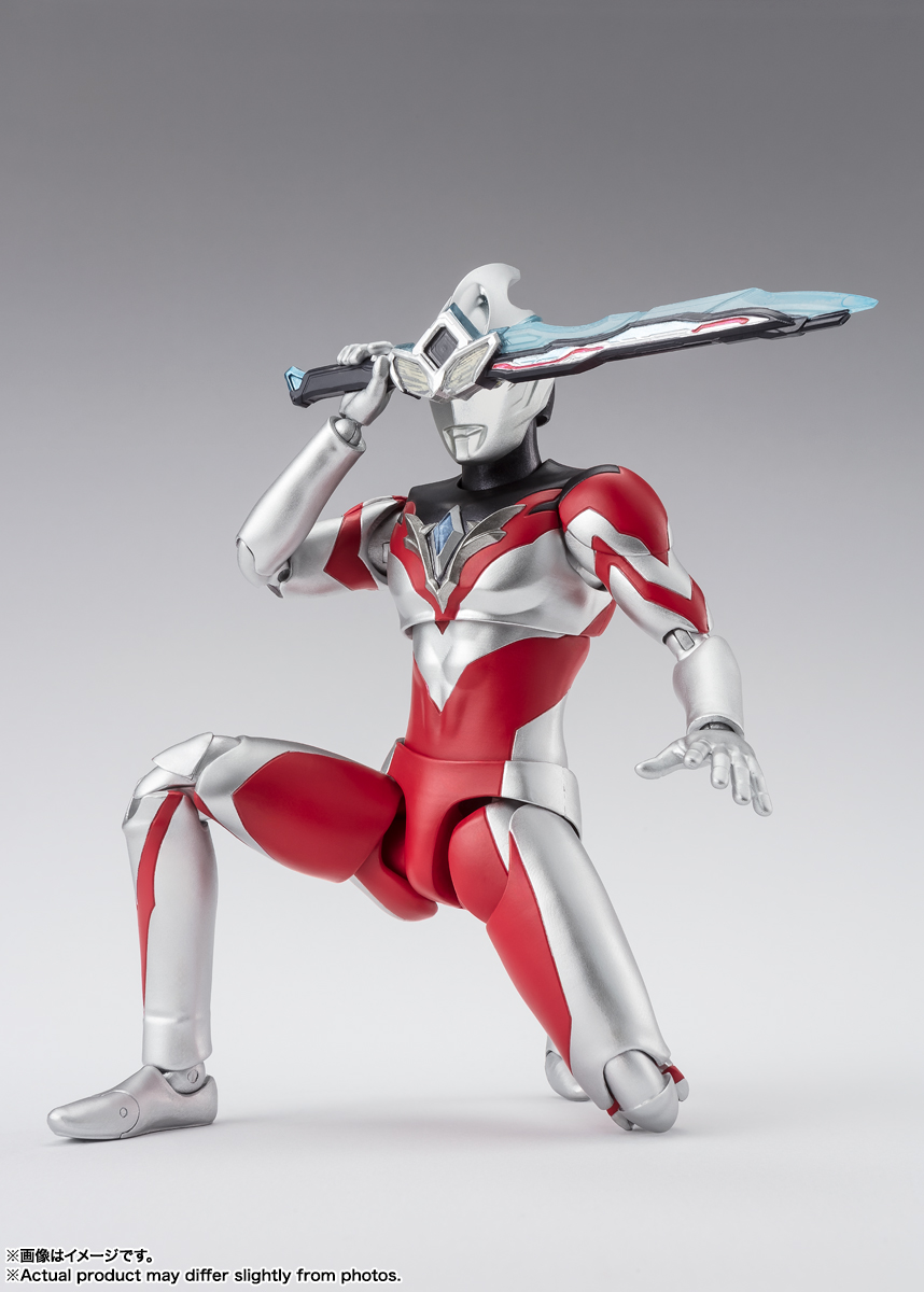 S.H.Figuartsウルトラマンブレーザー、ウルトラマンアーク S.H.Figuarts ウルトラマンアーク | 商品一覧 | 魂ウェブ