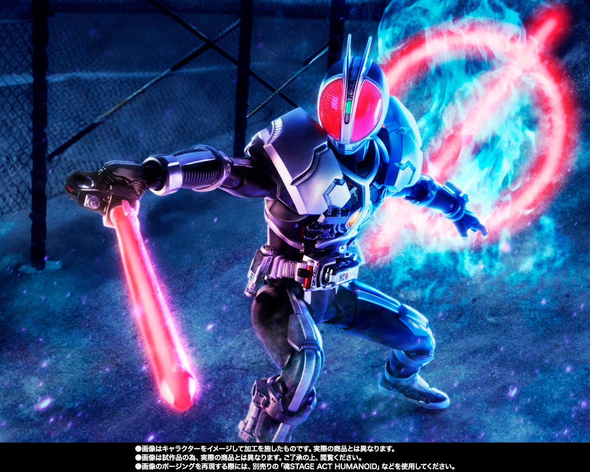 S.H.Figuarts（真骨彫製法） 仮面ライダーファイズ アクセルフォーム