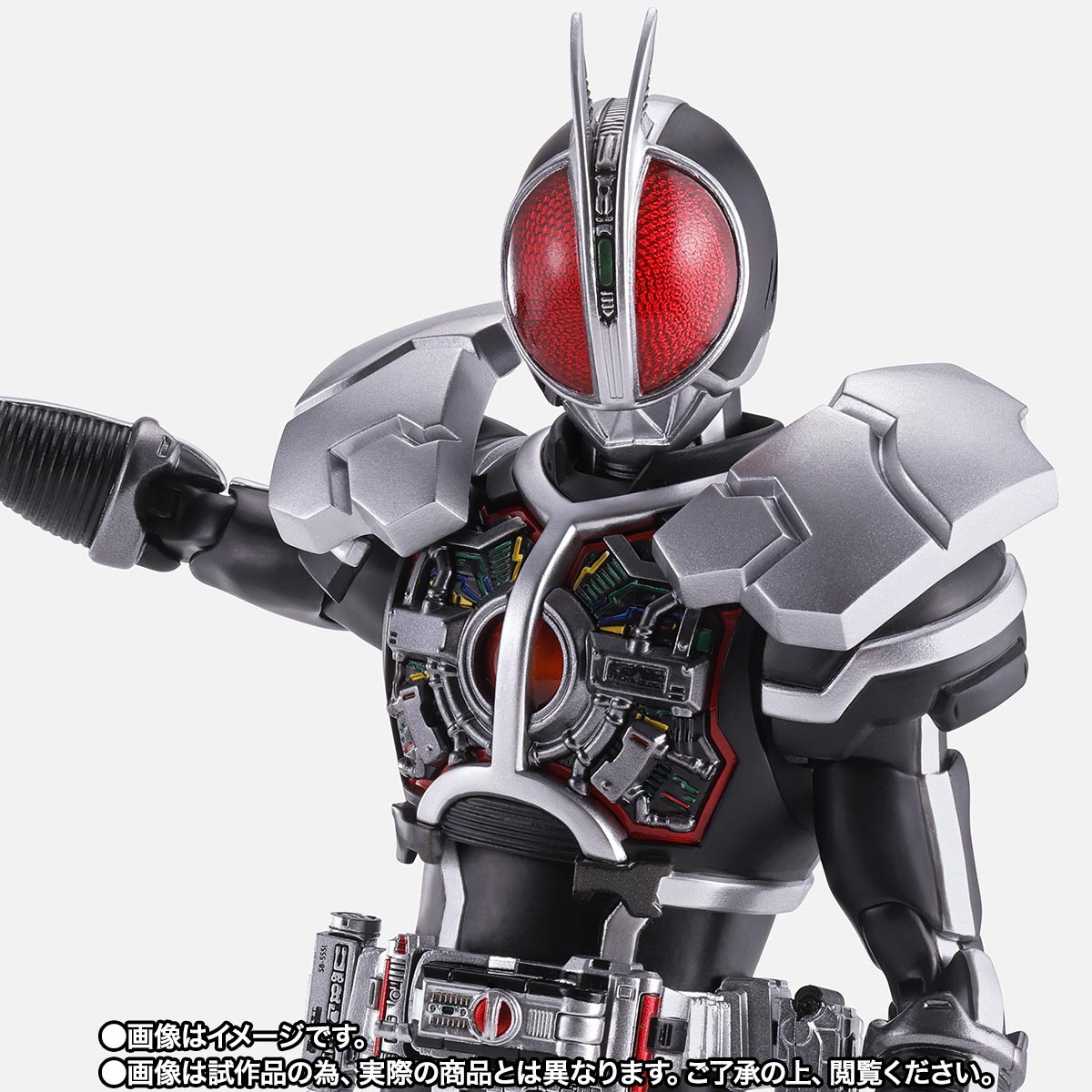 S.H.Figuarts（真骨彫製法） 仮面ライダーファイズ アクセルフォーム