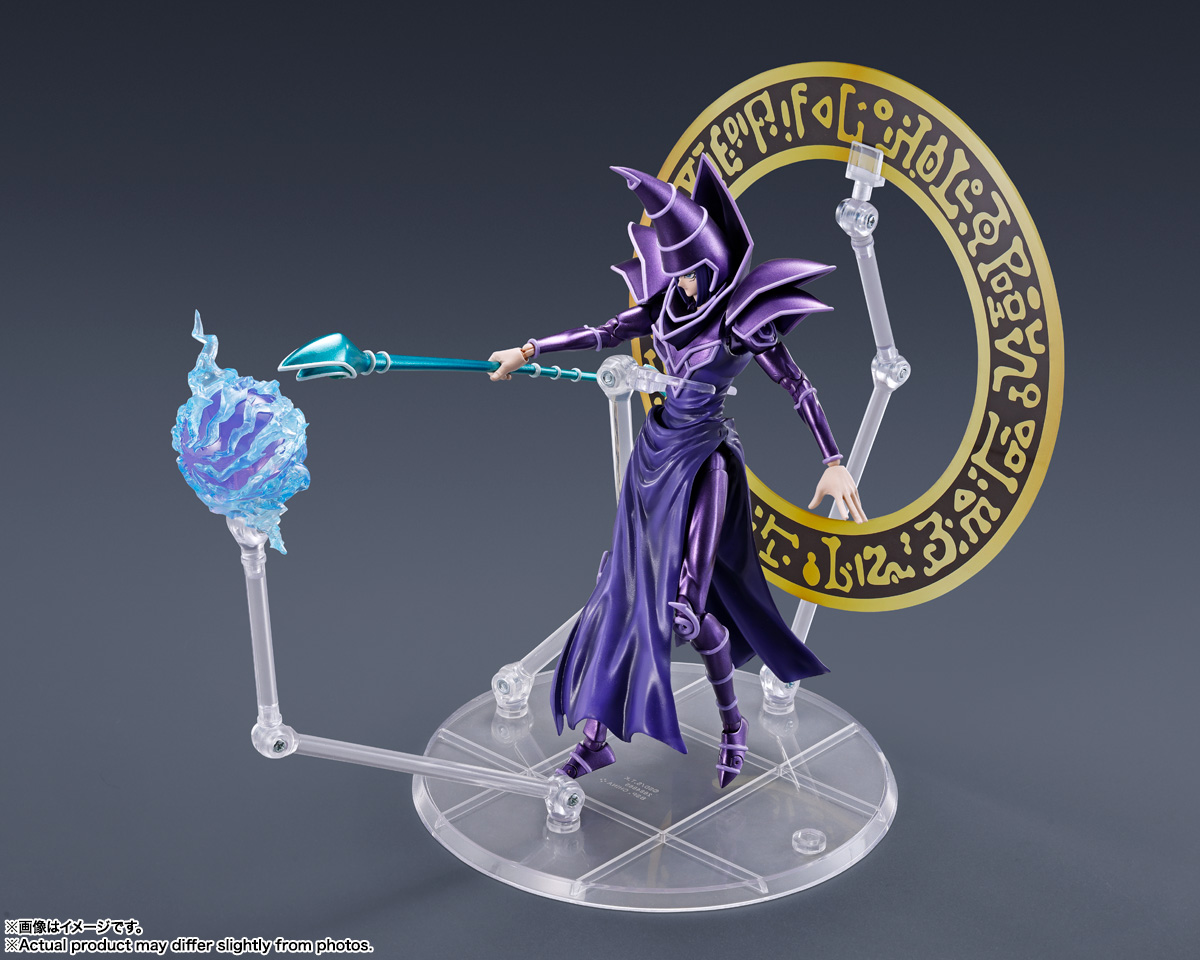 S.H.MonsterArts ブラック・マジシャン | 商品一覧 | 魂ウェブ