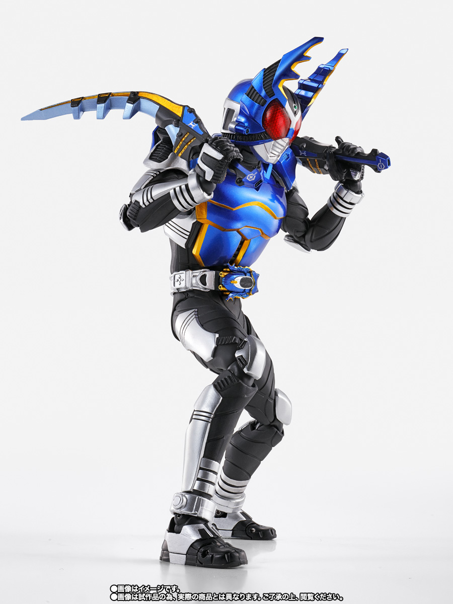 S.H.Figuarts（真骨彫製法） 仮面ライダーガタック ライダーフォーム