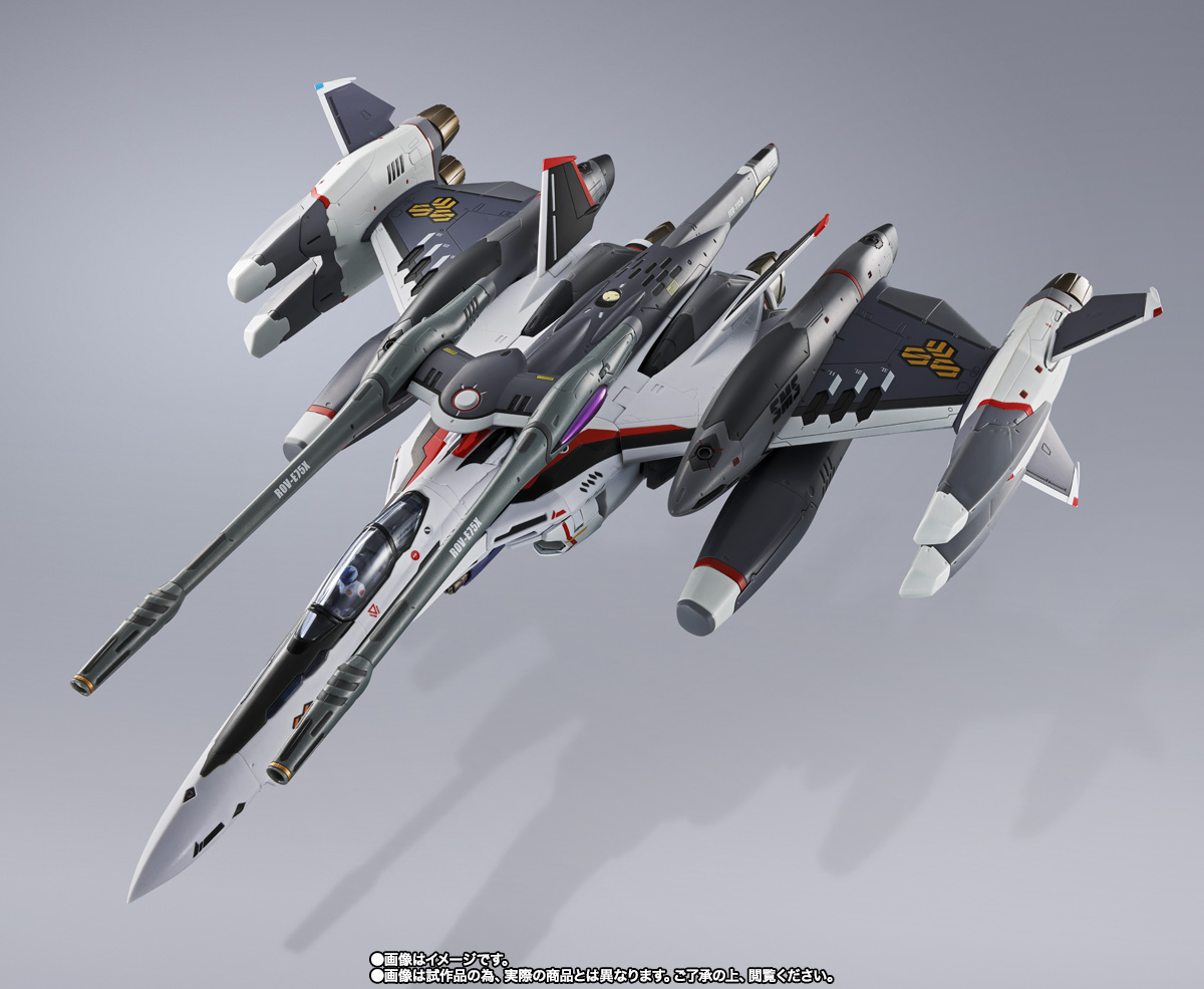 DX超合金 VF-25F トルネードメサイアバルキリー （早乙女アルト機