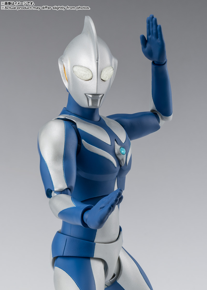 S.H.Figuarts ウルトラマンコスモス ルナモード | 商品一覧 | 魂ウェブ