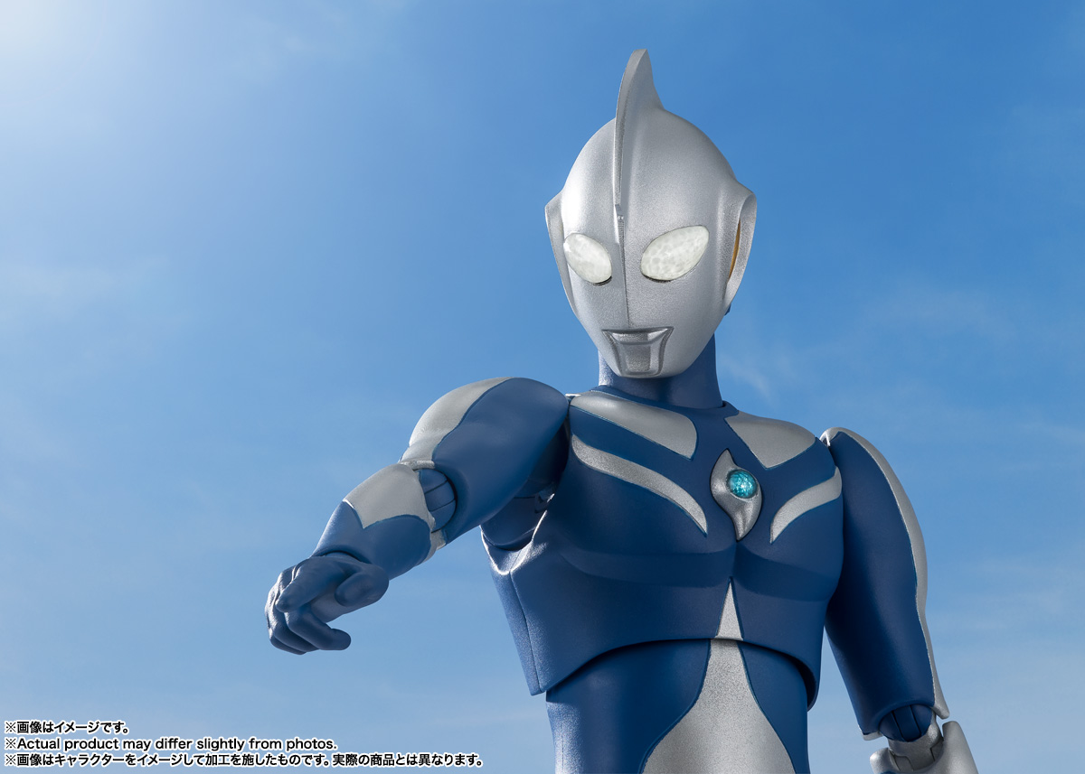 S.H.Figuarts ウルトラマンコスモス ルナモード | 商品一覧 | 魂ウェブ