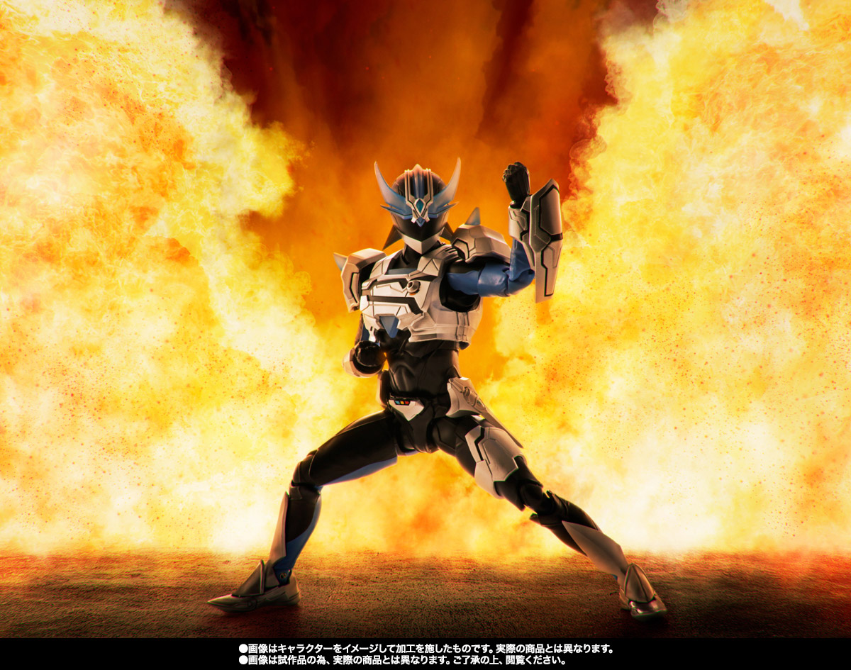 S.H.Figuarts（真骨彫製法） ウイングマン ガーダーシルエット | 商品