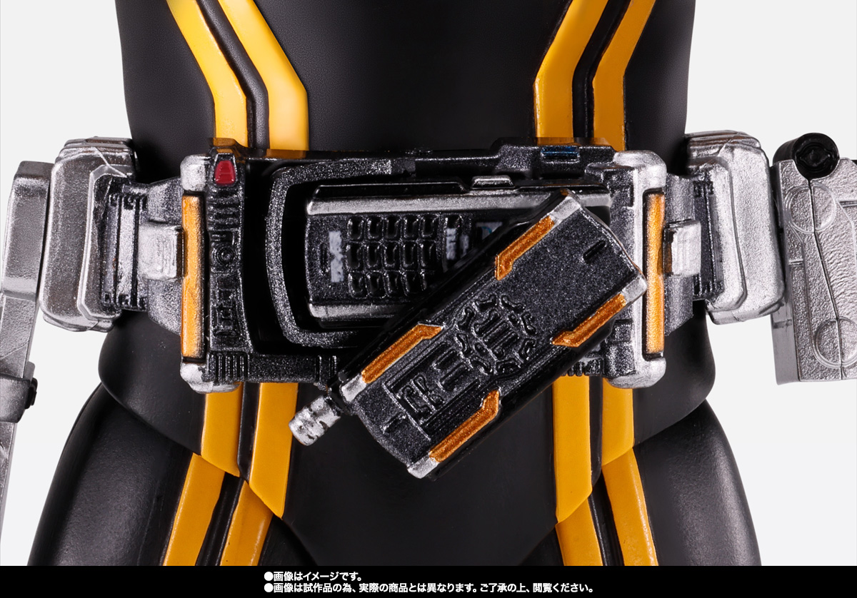 S.H.Figuarts（真骨彫製法） 【抽選販売】仮面ライダーカイザ【3次