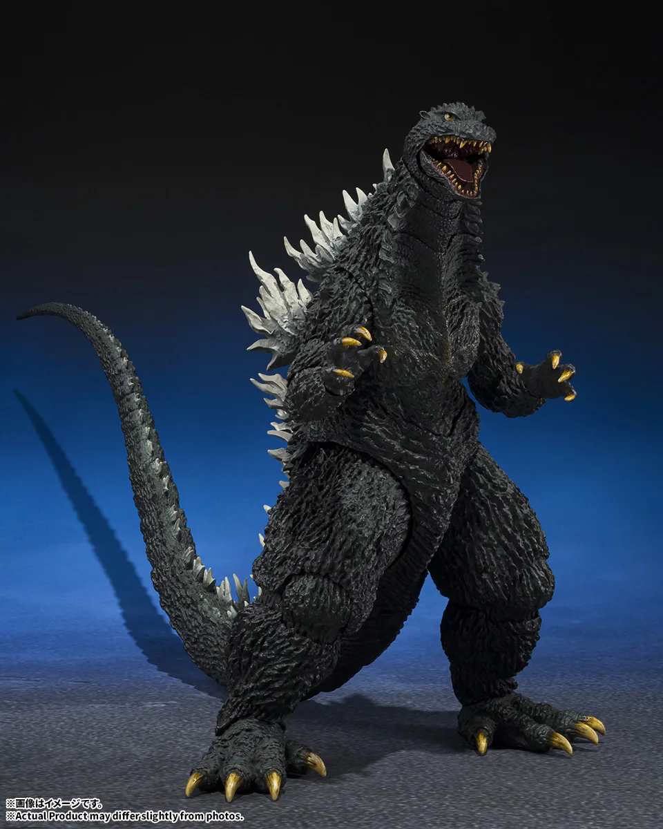 S.H.MonsterArts Godzilla 2003 from Tokyo S.O.S. - Tampak depan menampilkan sosok ikonik dengan luka sayatan di dada