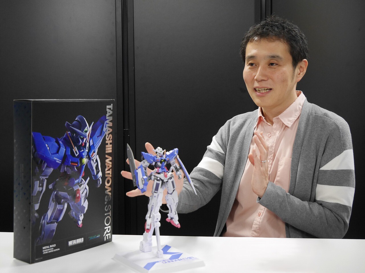 魂ストア限定商品「METAL BUILD ガンダムエクシア -STORE