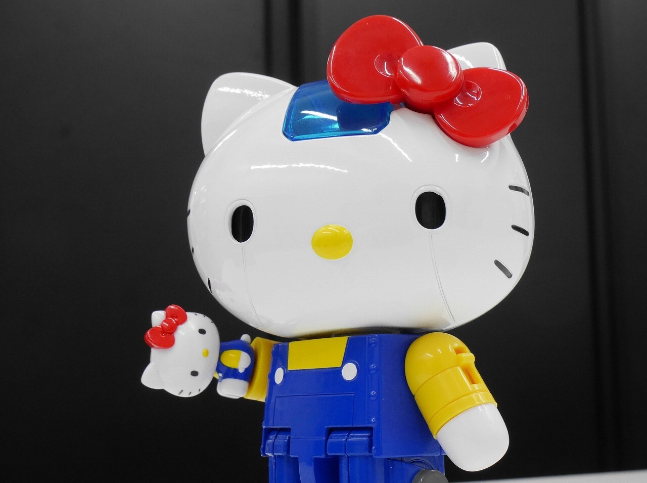 魂ストア限定商品「超合金 ハローキティ -Store Limited Edition