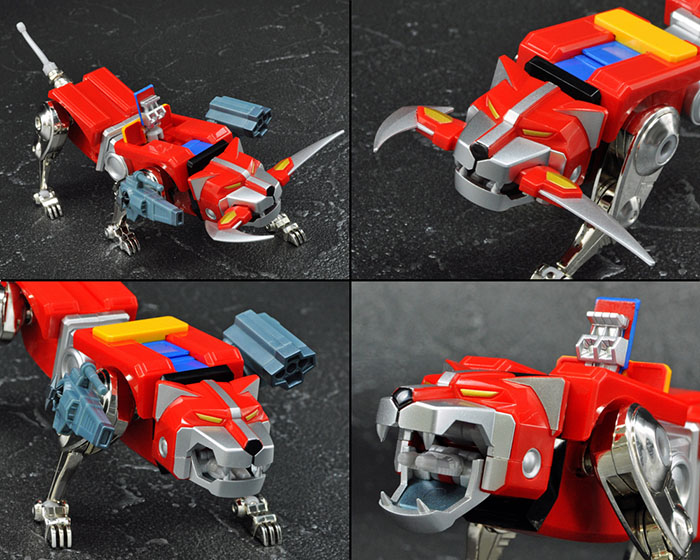 「黒鋼 勇」が搭乗する赤いライオン型ロボット。
