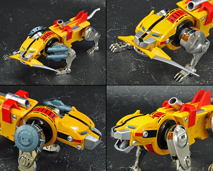 「青銅 強」が搭乗する黄色のライオン型ロボット。