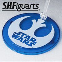 Campaign S.H.Figuarts Buy Star Wars series products and get "STAR WARS EMBLEM STAGE"!