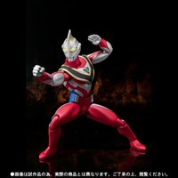 ULTRA-ACT ウルトラマンガイア(スプリーム・ヴァージョン)