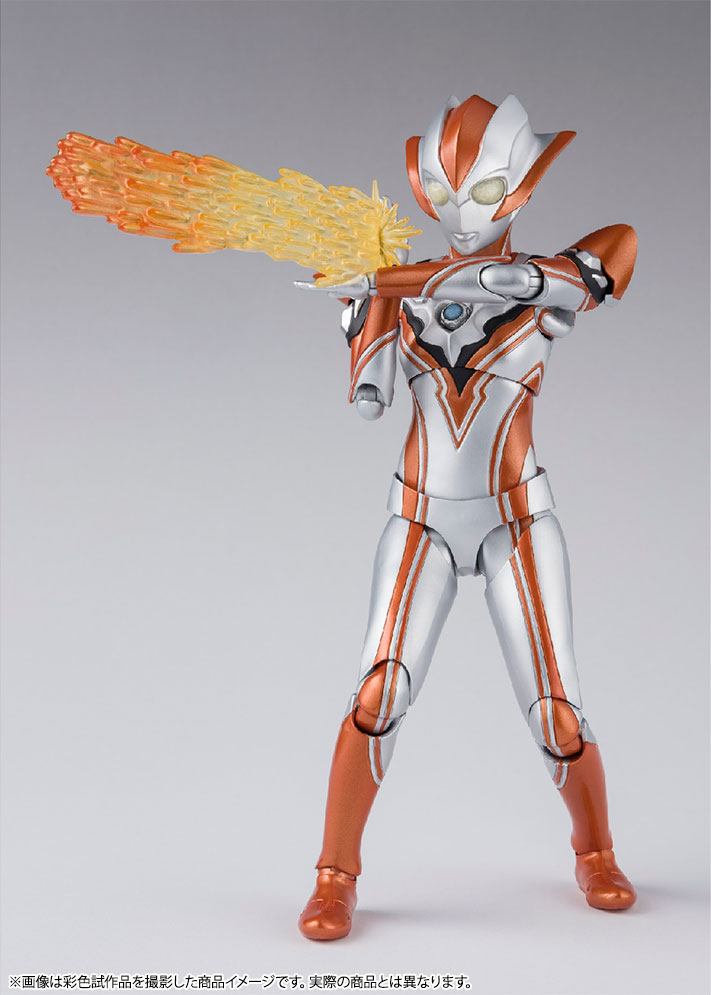 S.H.Figuartsウルトラウーマングリージョ